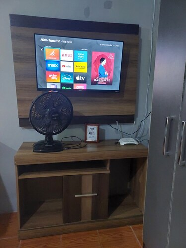 Semi-detached studio apartment near the beach with Wi-Fi