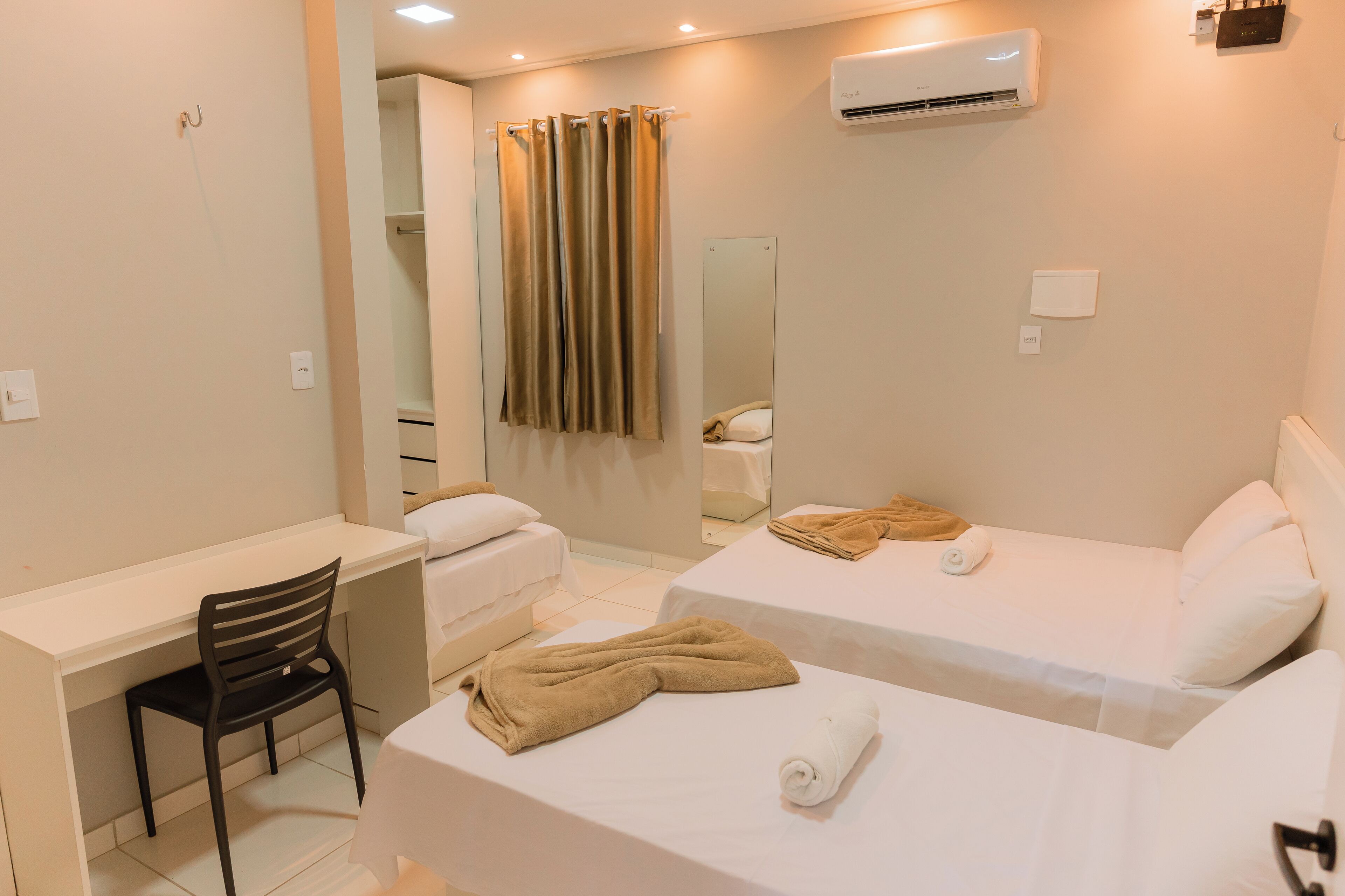 Habitación cuádruple estándar | Wifi gratis 