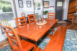 Dining - New!  8Days a Week - Octagonal home for a unique stay (Floyd)