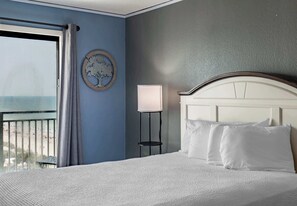 Free WiFi, bed sheets - Ocean View Condo Sleeps 4! (Myrtle Beach)