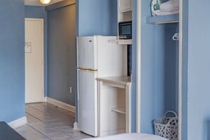 Interior - Ocean View Condo Sleeps 4! (Myrtle Beach)
