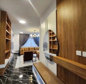 Classic-Einzelzimmer, Balkon, Stadtblick | Wohnbereich