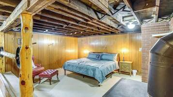 4 habitaciones, tabla de planchar con plancha, wifi y ropa de cama