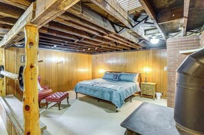 4 室のベッドルーム、アイロン / アイロン台、WiFi、ベッドシーツ