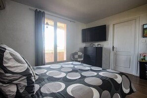3 habitaciones y wifi gratis 