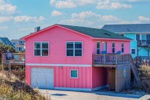 Exterior - 7113 The Happy Crab * Just Steps to the Beach (Nags Head)