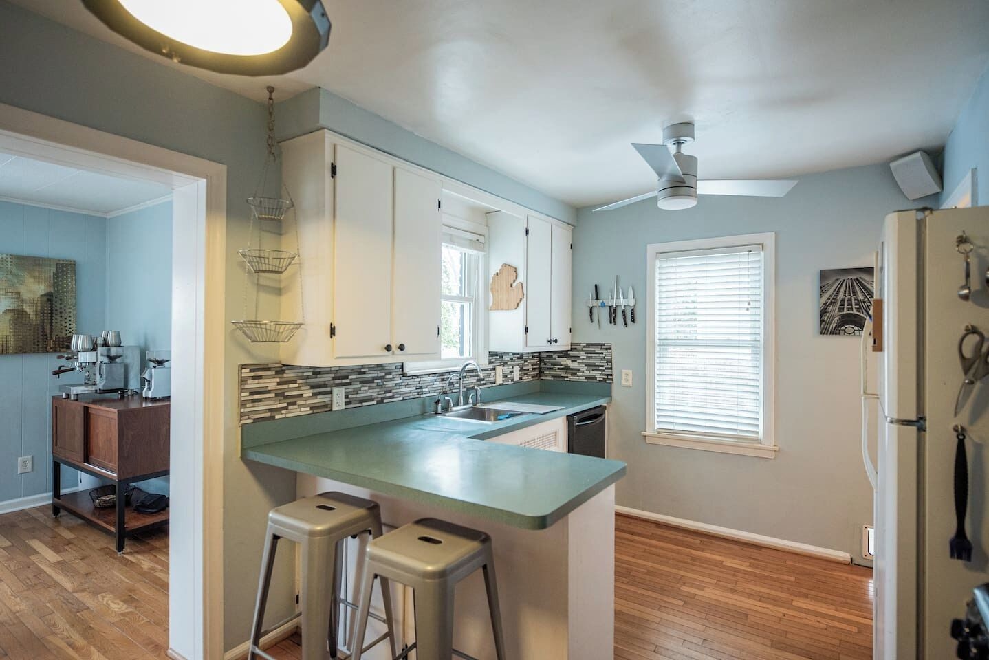 冰箱、微波炉、烤箱、炉灶