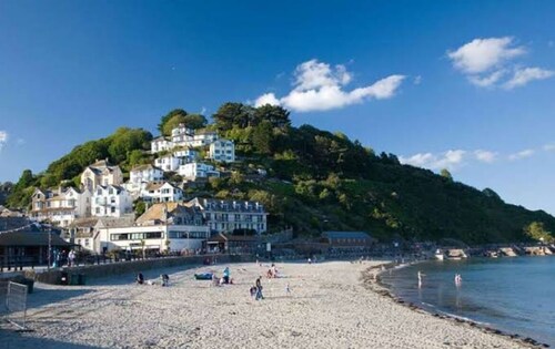Fully refurbished 4 bed home in heart of West Looe