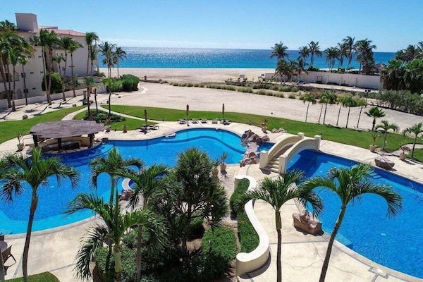 LM Phase ll Pools with Direct Ocean Access + Views