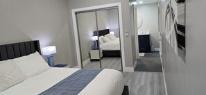 2 bedrooms, desk, iron/ironing board, free WiFi
