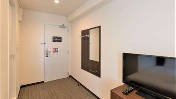 Habitació doble estàndard, no fumadors | Escriptori, cortines opaques i wifi gratuïta