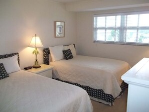 2 室のベッドルーム、WiFi、ベッドシーツ