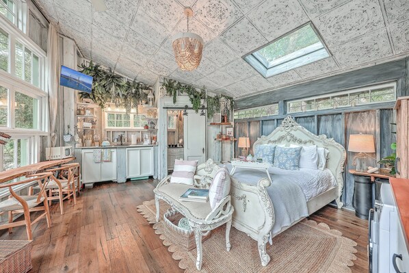 1 bedroom, Internet