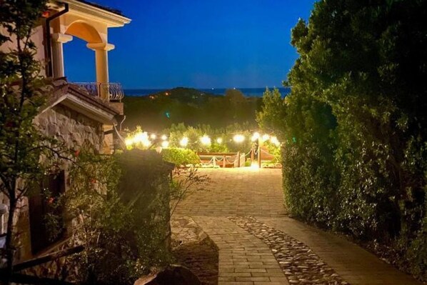 Property grounds - Blue Cape House With Sea View 2 (Santa Margherita di Pula)