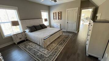 2 chambres, fer et planche Ă repasser, Wi-Fi, draps fournis