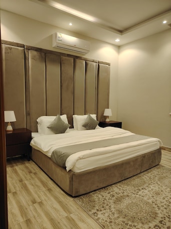 1 habitación, sábanas de algodón egipcio y ropa de cama de alta calidad