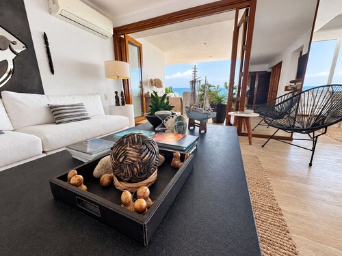 Beachfront Oasis with a View