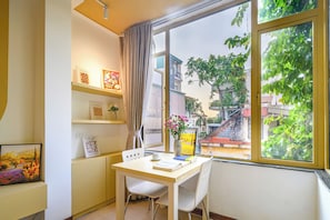 Apartment, 1 Schlafzimmer, Stadtblick | Zimmerausstattung