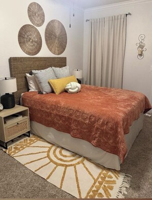 3 bedrooms, iron/ironing board, free WiFi, bed sheets