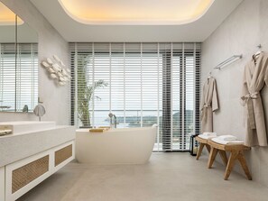 Bathroom - Surin Seaview Villa by Elite Havens (Choeng Thale)