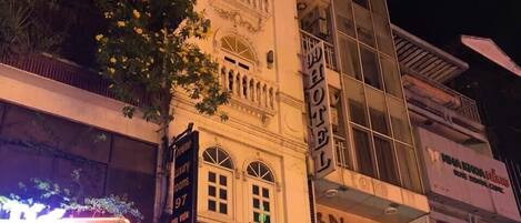 Majoituspaikan julkisivu