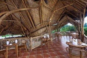 Daily continental breakfast for a fee - The Scape Valley Villa by GenuineHost (Susut)