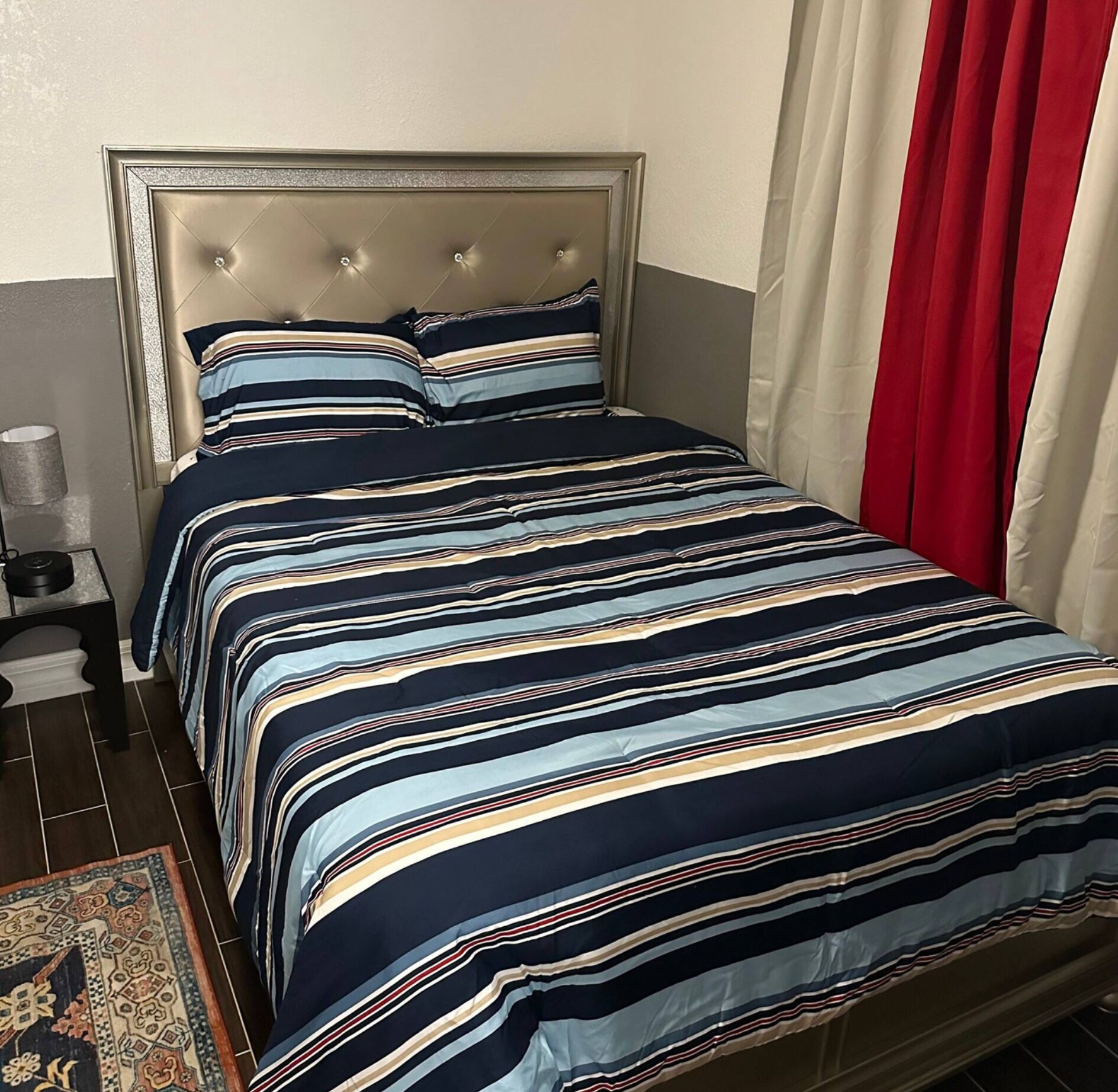 1 多间卧室、熨斗/熨衣板、WiFi、床单