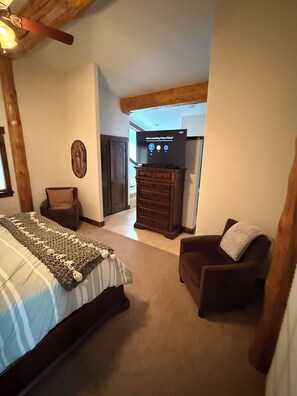 4 bedrooms, WiFi, bed sheets