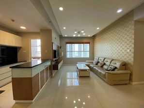 Decoración personalizada, muebles diferentes y escritorio