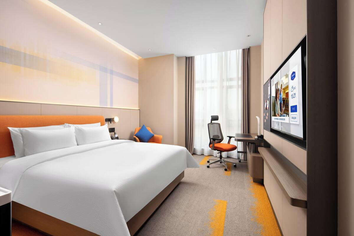 Comfort Single Room, City View | WiFi (free)