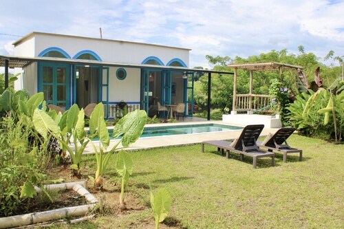 Cottage in the Heart of the Coffee Axis