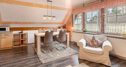 Ferienhaus 'am Aartalsee' mit privater Terrasse, privatem Garten und Wi-Fi