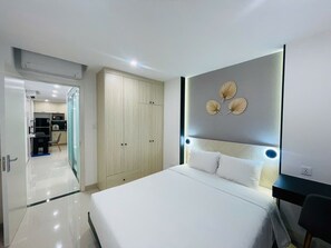 Caja de seguridad en la habitación y decoración personalizada 