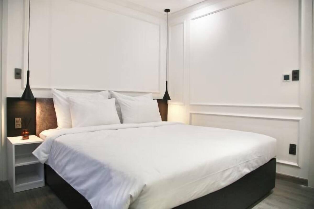 1 bedroom, minibar, in-room safe, laptop workspace