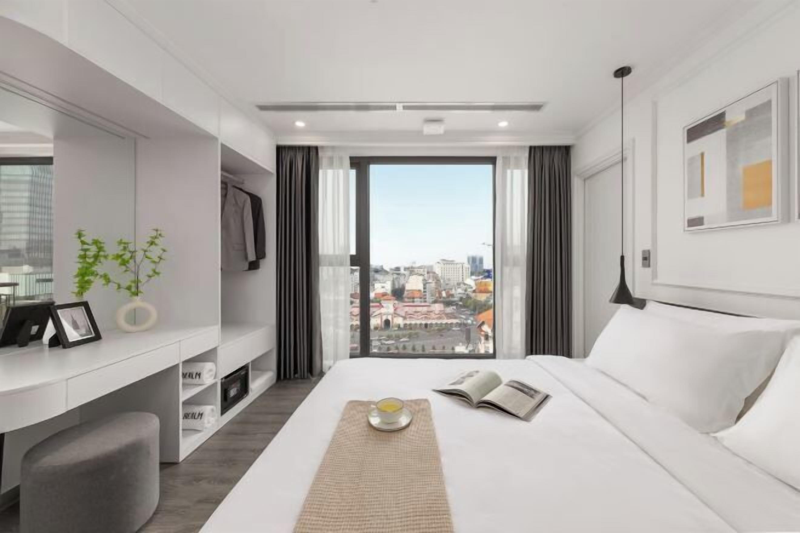 Minibar y caja de seguridad en la habitación 