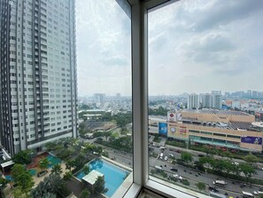 Deluxe Apartment, 2 Bedrooms, City View | Balcony