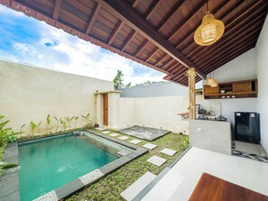 屋外プール