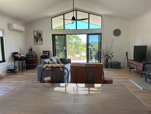 Living area - Ernie's Acre, sit back and relax in this calm, stylish space, pet friendly. (Watervale)