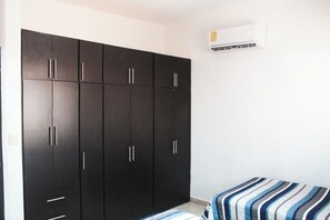 3 Schlafzimmer, Bügeleisen/Bügelbrett, kostenloses WLAN, Bettwäsche