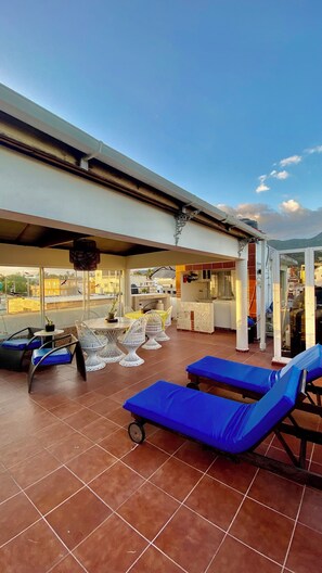 Apartment, 1 Bedroom, Smoking, Terrace | Outdoor dining