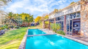 Front of property - House Sunbeam GuestHouse (Johannesburg)