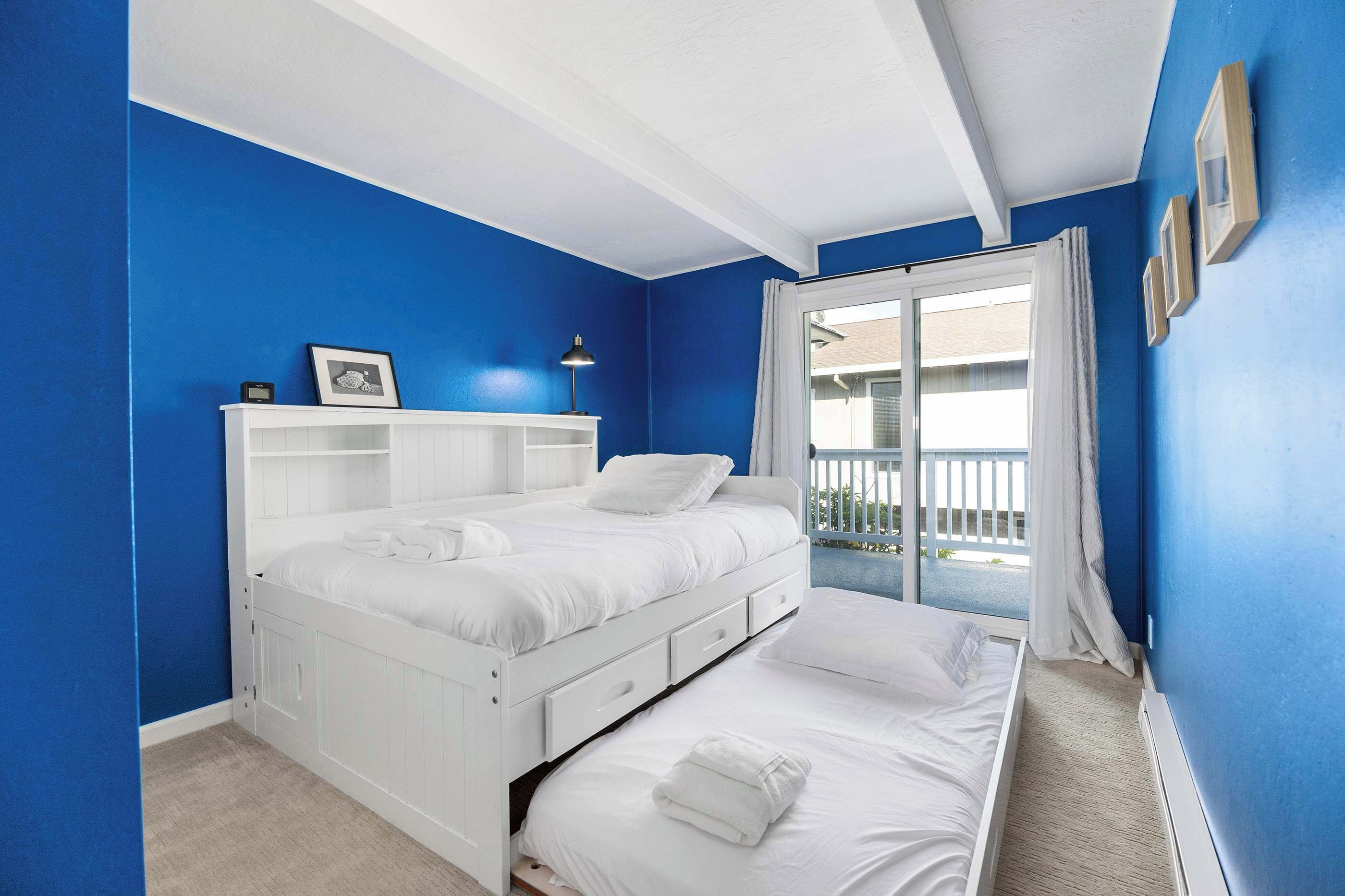 4 bedrooms, travel crib, WiFi, bed sheets