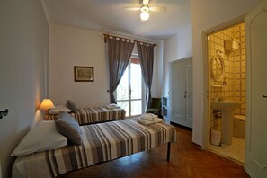 4 bedrooms, iron/ironing board, travel crib, free WiFi