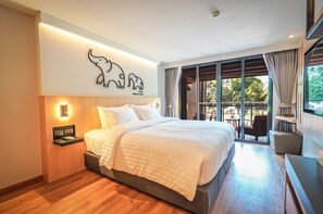Junior Room, 1 King Bed, Balcony, River View | In-room safe, iron/ironing board, free WiFi - March Hotel & Suite Chiang Mai (Chiang Mai)