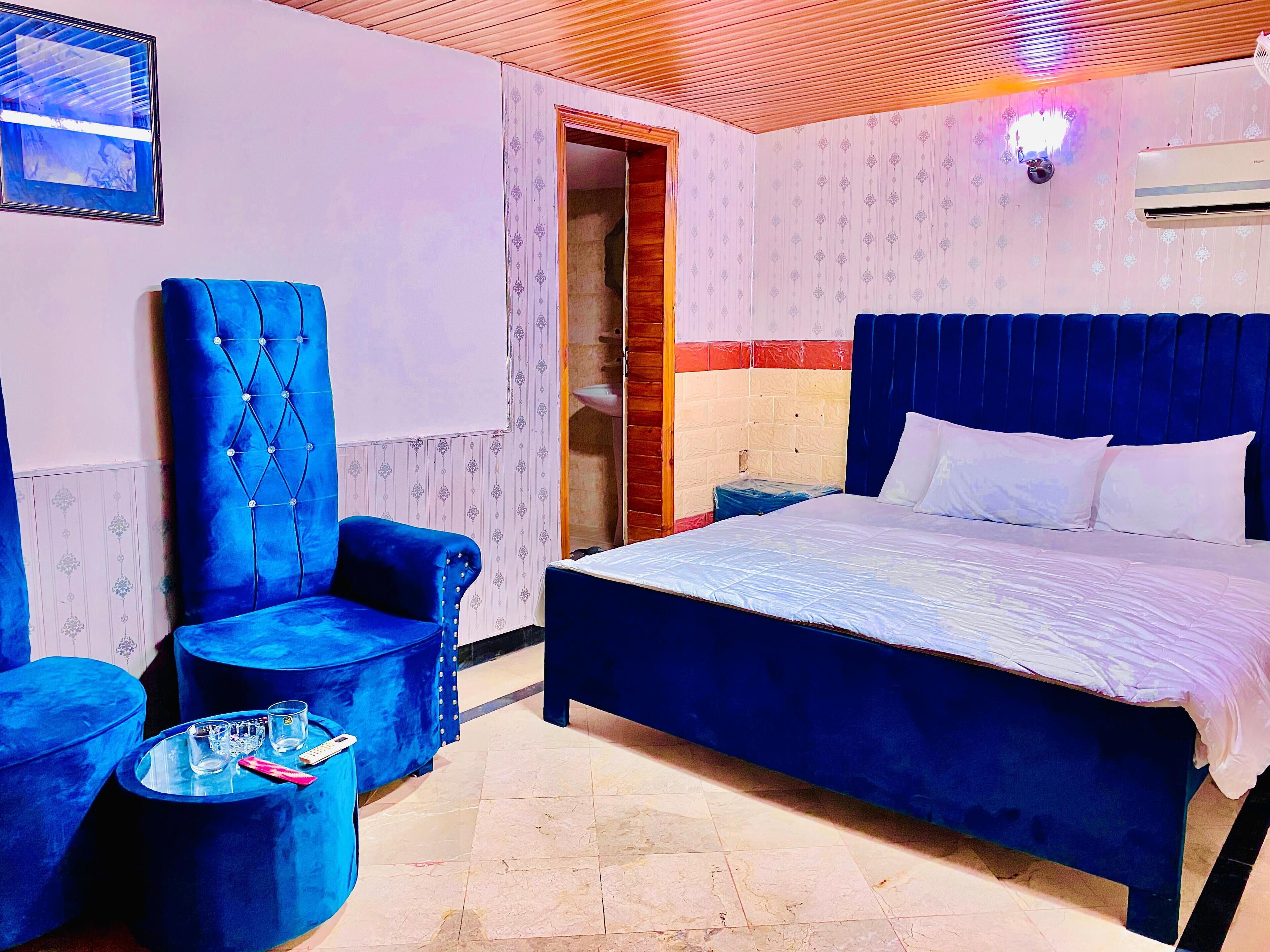 Double Room | Free WiFi