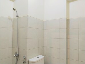Bathroom - Royale Signature Sapphire (Jakarta)