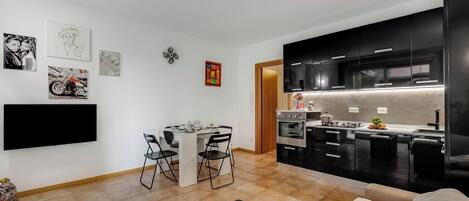 Family Apartment, Multiple Bedrooms (Residence Due Laghi) | Interior