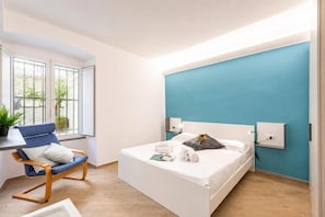 Apartamento familiar, 2 habitaciones, microondas (Central Flat with Private Parking in) | 2 dormitorios