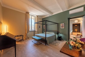 Standard Apartment, Multiple Bedrooms, Sea Facing (Precious House Genova Porto Antico) | 4 bedrooms, iron/ironing board, free WiFi, bed sheets