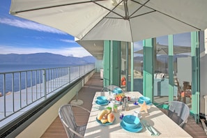 Outdoor dining - Sogno Sul Lago Lake Front (Laveno Mombello)